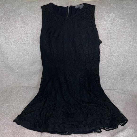 Lord & Taylor Dresses & Skirts - BLACK lace dress
